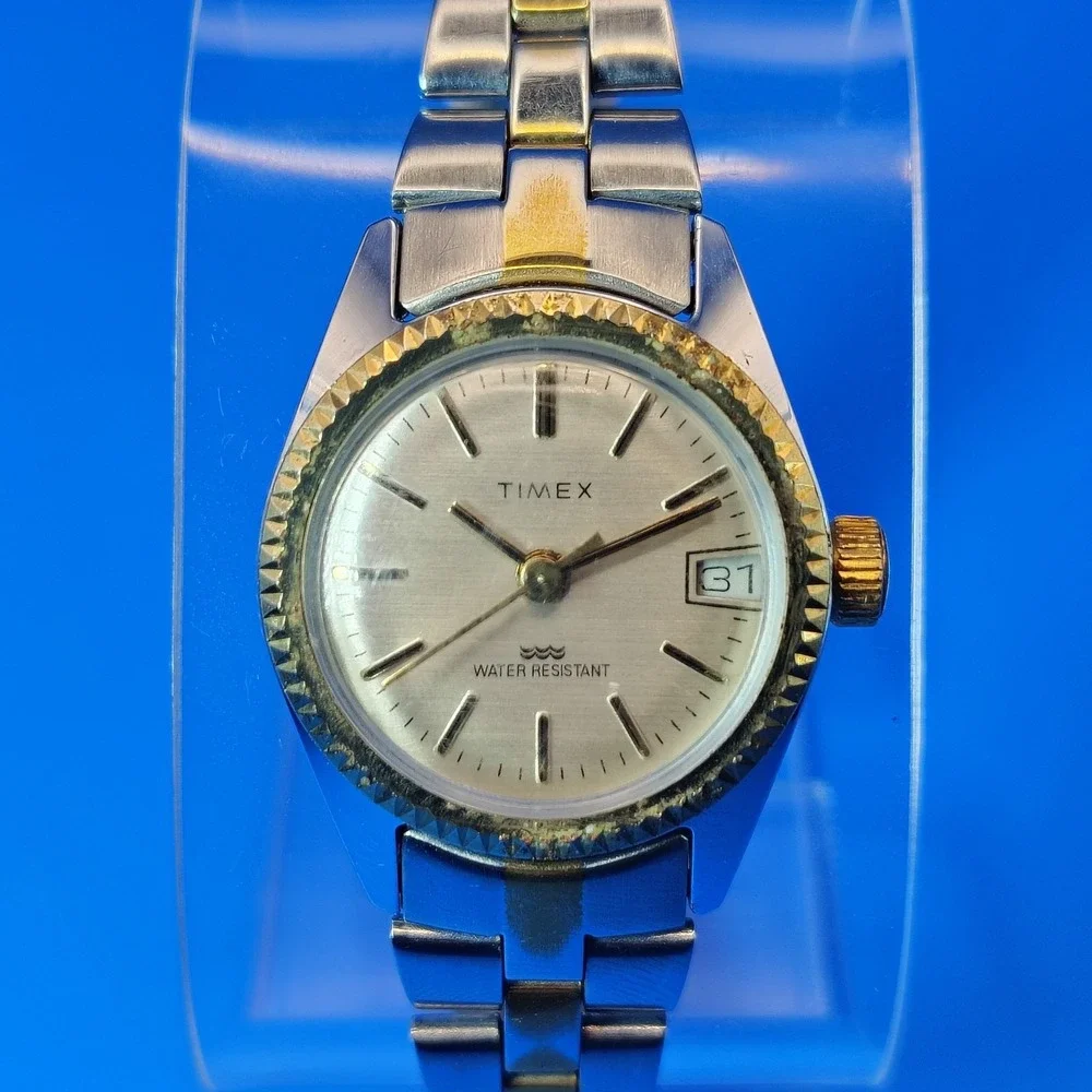 Vintage 1973 Timex Presidential Date 24mm Women's Mechanical‎ Wind Watch S. 5.75